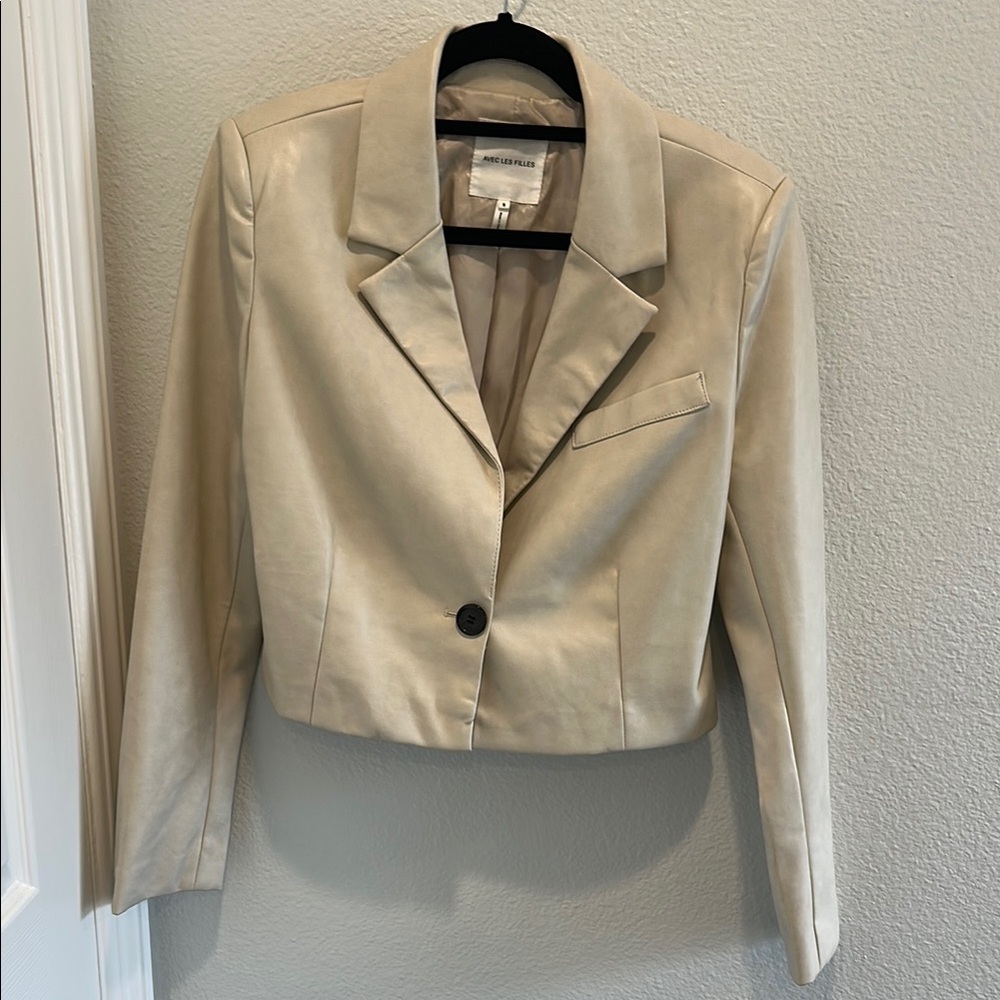 Women's Beige Cropped Jacket